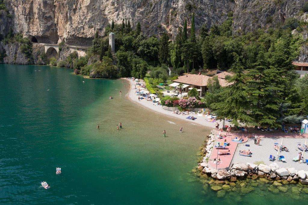 Torre Degli Ulivi Bed and Breakfast Tignale Εξωτερικό φωτογραφία