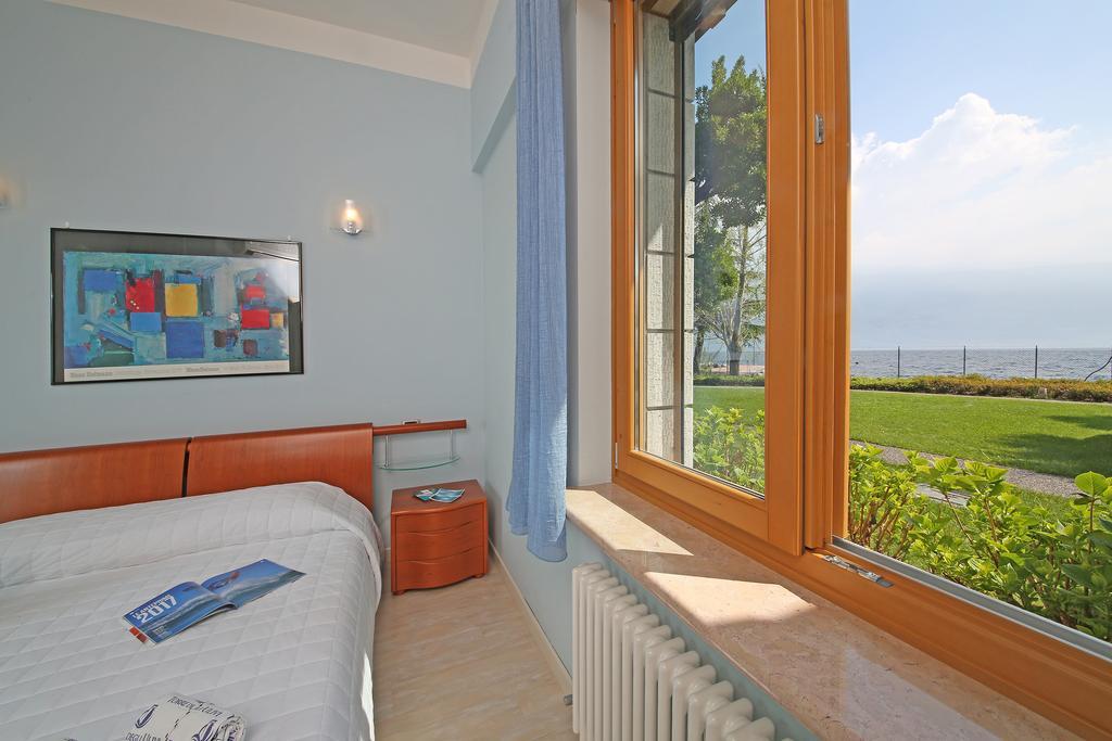 Torre Degli Ulivi Bed and Breakfast Tignale Εξωτερικό φωτογραφία