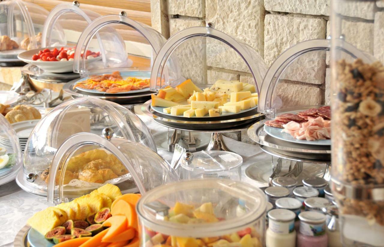 Torre Degli Ulivi Bed and Breakfast Tignale Εξωτερικό φωτογραφία