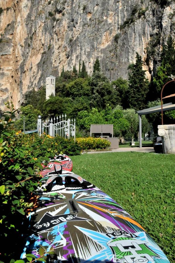 Torre Degli Ulivi Bed and Breakfast Tignale Εξωτερικό φωτογραφία